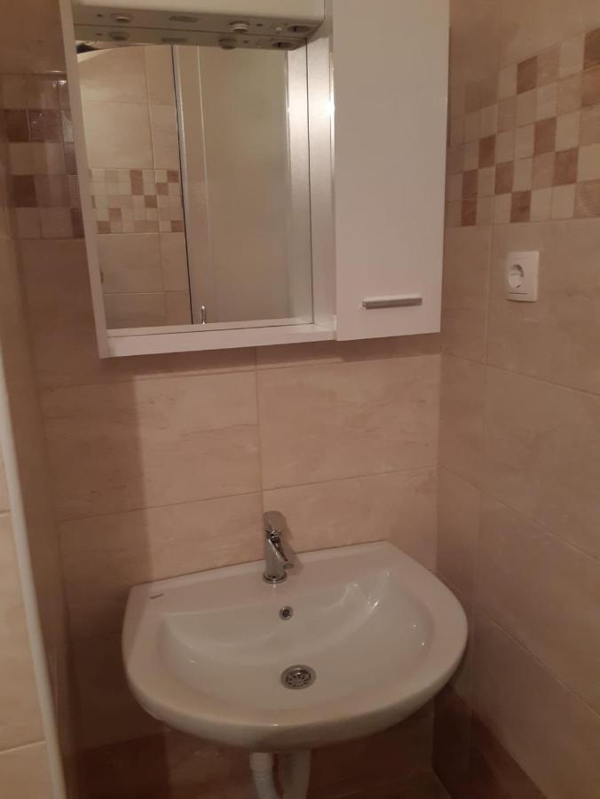 Apartmani I Sobe Grga Starigrad Paklenica Exterior photo