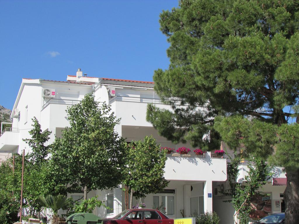 Apartmani I Sobe Grga Starigrad Paklenica Exterior photo
